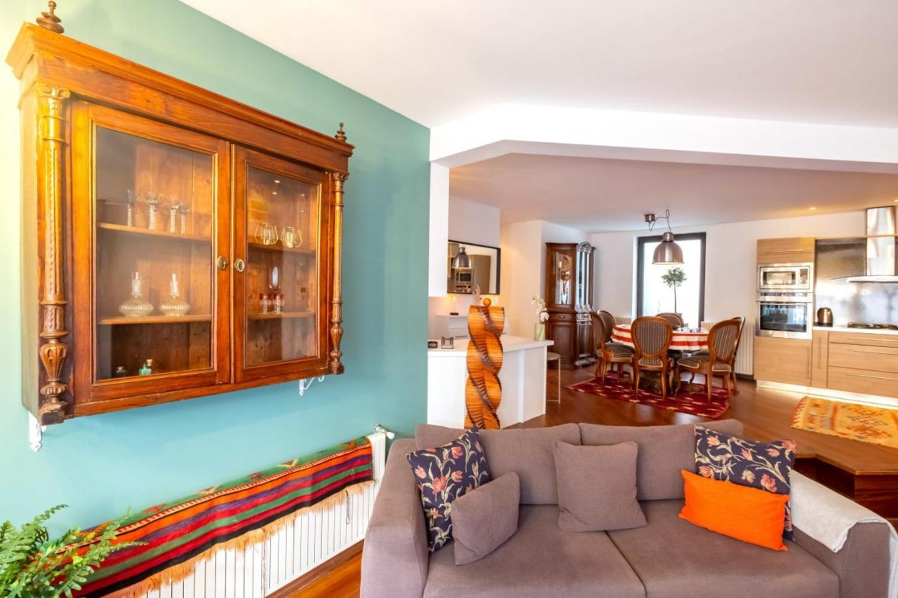 Flat With Terrace Near Istiklal Street Apartment Istanbul Exterior photo